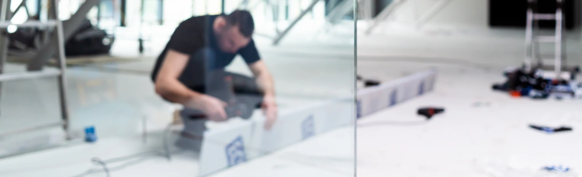 Emergency Commercial Glass Repair in Wright, FL